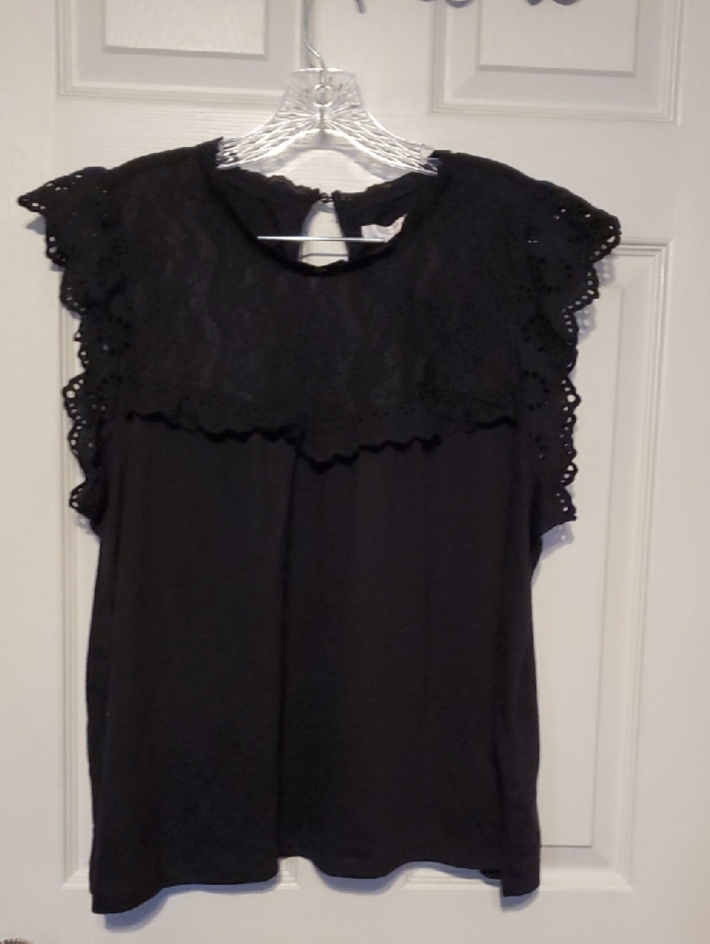 New With Tag Lauren Conrad Black Lace Yoke Flutter Sleeve Top